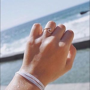 2 VSCO WAVE RINGS 🌊 (SILVER & ROSE-GOLD)